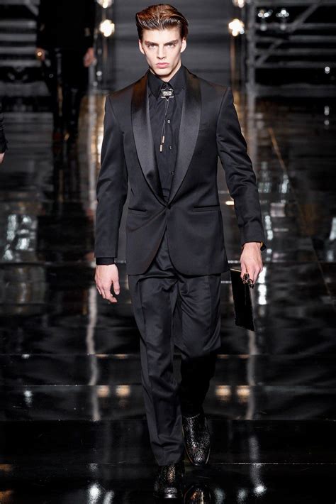 versace suits review